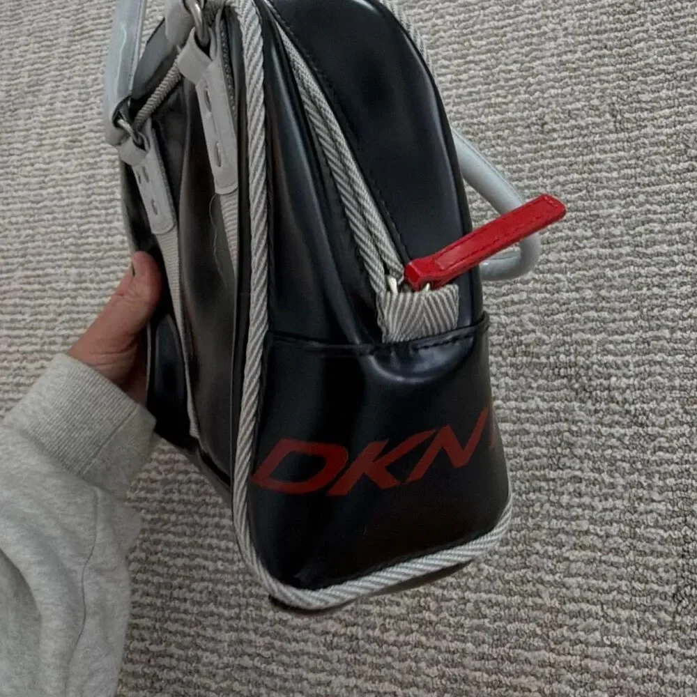 DKNY 2000s vintage sporty diesel handbag purse nylon sporty 90s style